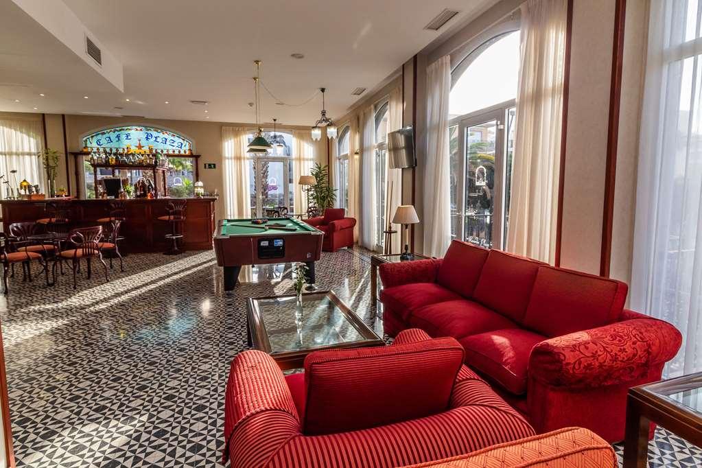 לוס כריסטיאנוס Hotel Reveron Plaza מראה פנימי תמונה